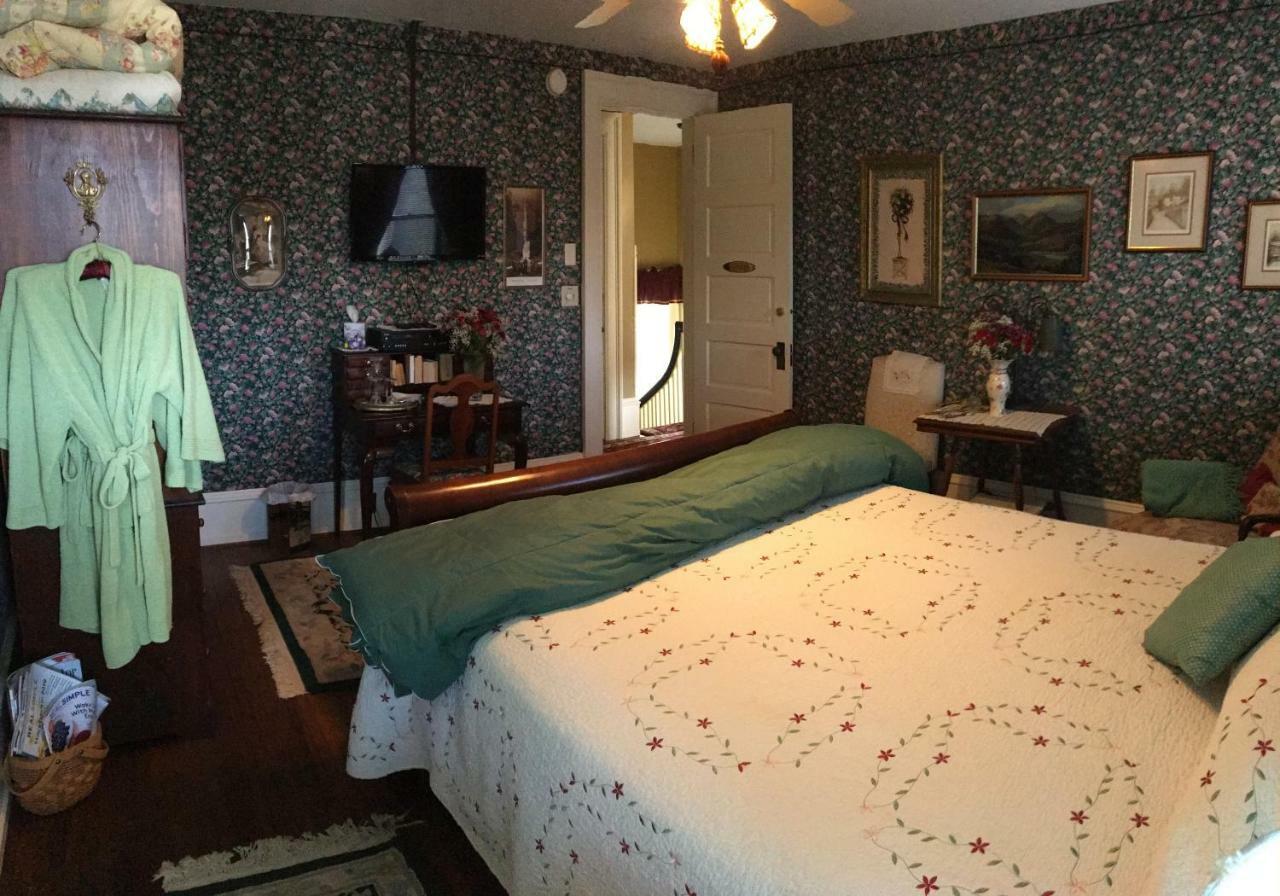 Manheim Manor Bed&Breakfast Exterior foto